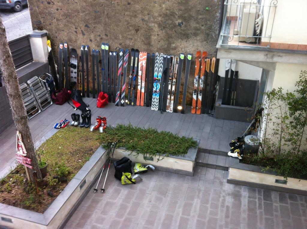Etna GloB&B Mountain bike Zafferana Etnea Buitenkant foto